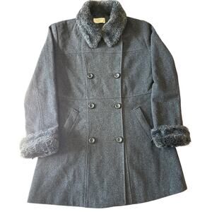 Vintage Zorgy Wool Coat with Faux Fur Collar – European Winter Coat EU 42